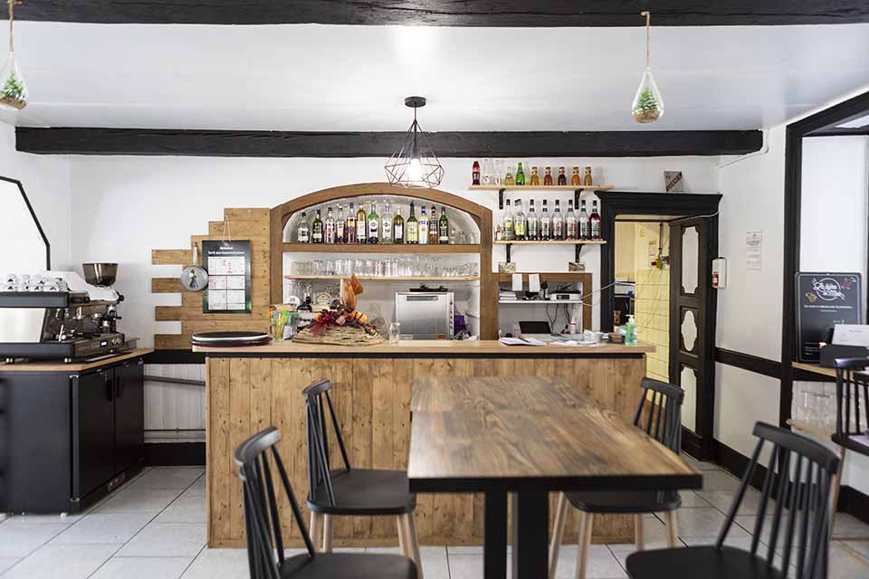 Réservation de restaurant à Baume-les-Dames : appelez-nous !